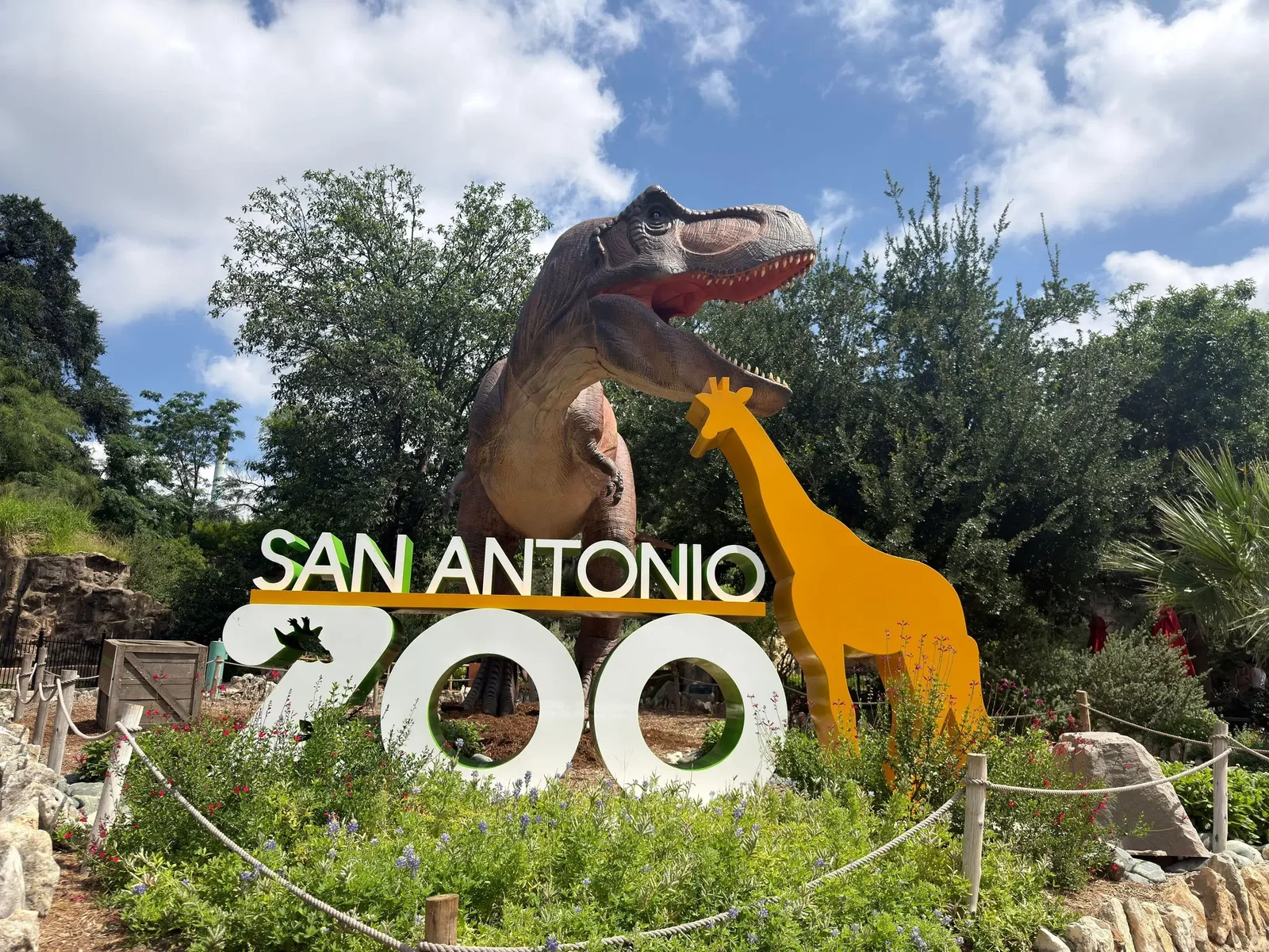 San Antonio Zoo Entry & Zoorassic Park Dinosaur Experience